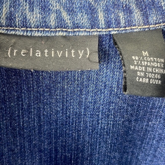 Relativity denim button up jacket cotton spandex blend size medium - Picture 4 of 12